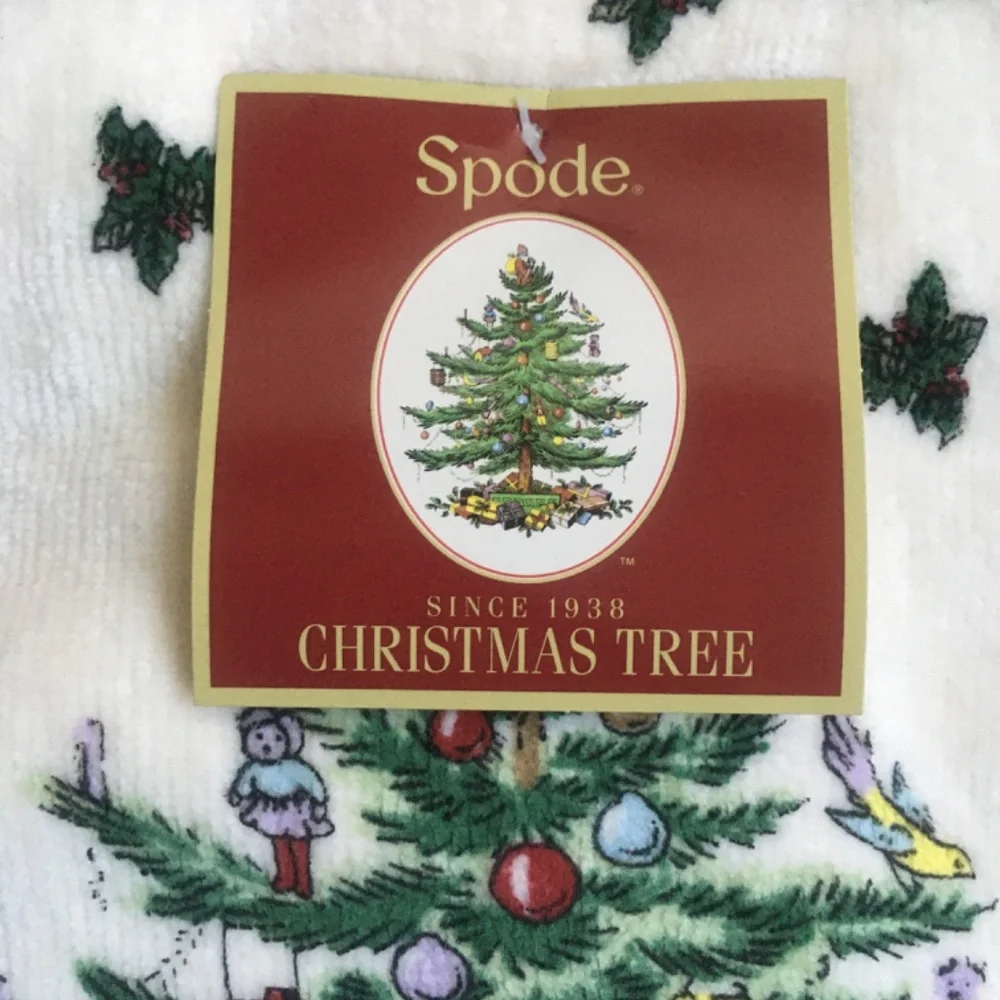 brand new Spode Whimsical Christmas Tree 3-piece Tea Towel Set in Green